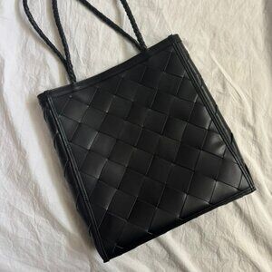 Bembien Le Tote Grande Weave in Black Leather